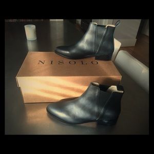 Nisolo Black Chelsea Boots - NEW IN BOX